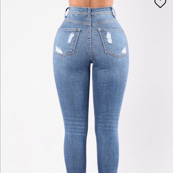 Fashion nova heavy lifting jeans medium blue wash - Picture 3 of 4
